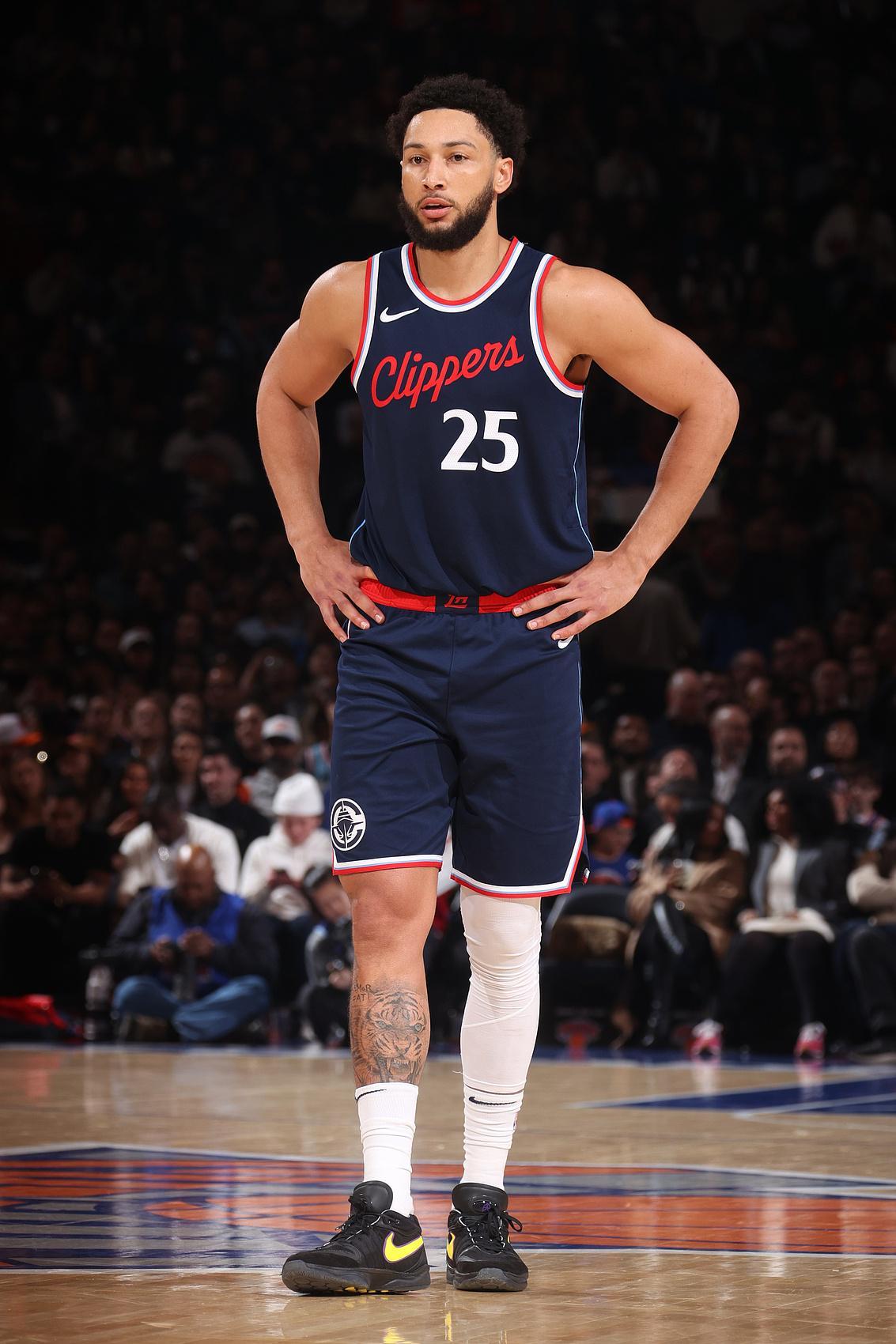 华体会官方网-专心钓鱼？16状元29岁或退役！本-西蒙斯NBA生涯薪资总额已超2亿